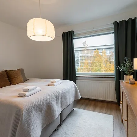 Spacious 1br With Balcony By Nordic Collection Apartment *