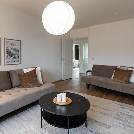 Spacious 1br With Balcony By Nordic Collection *
